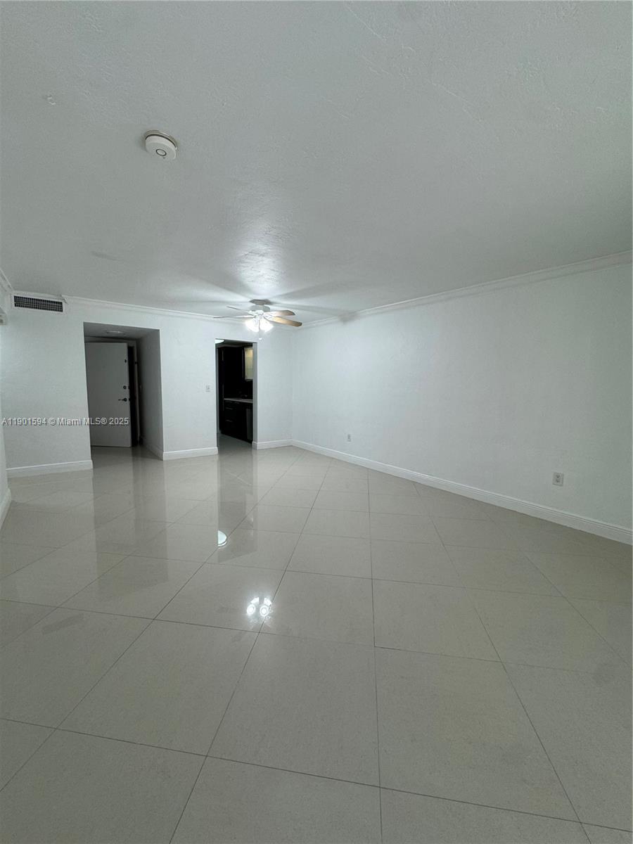 VILLA CAPRI CONDO - Residential Lease