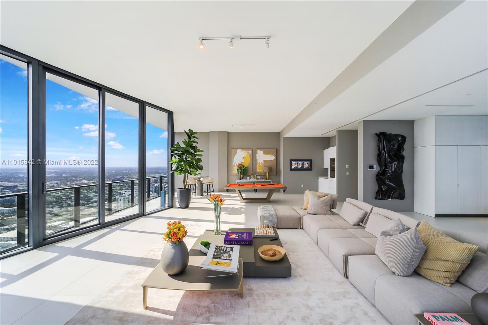 ONE THOUSAND MUSEUM CONDO - Residential