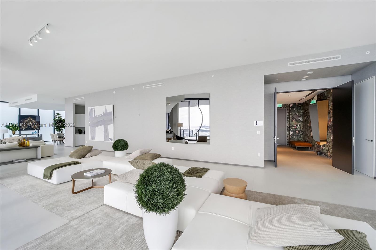 ONE THOUSAND MUSEUM CONDO - Residential