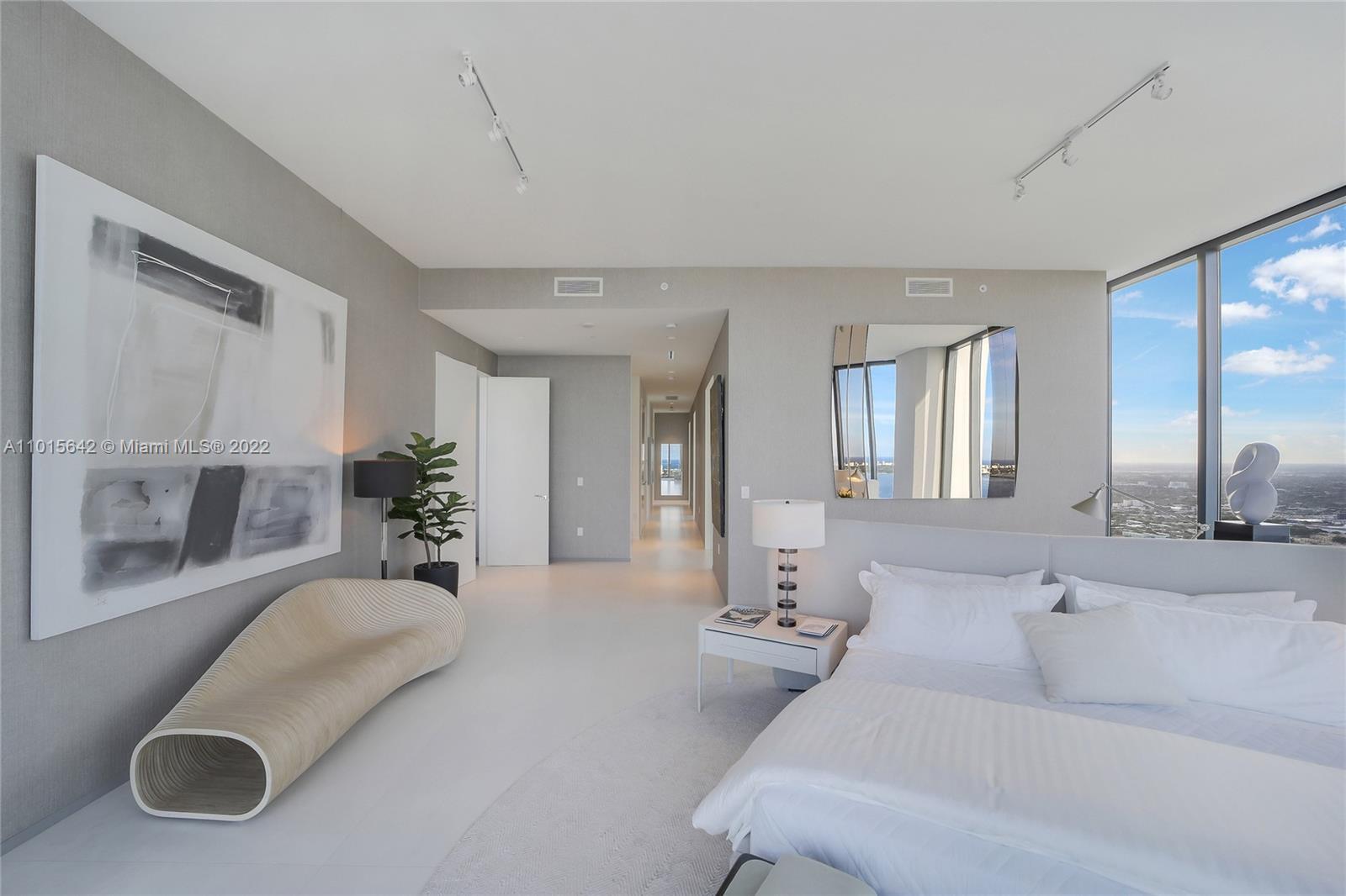 ONE THOUSAND MUSEUM CONDO - Residential