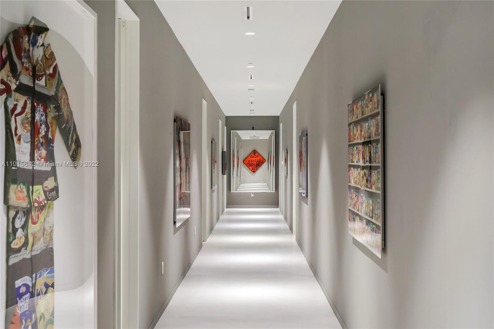 ONE THOUSAND MUSEUM CONDO - Residential