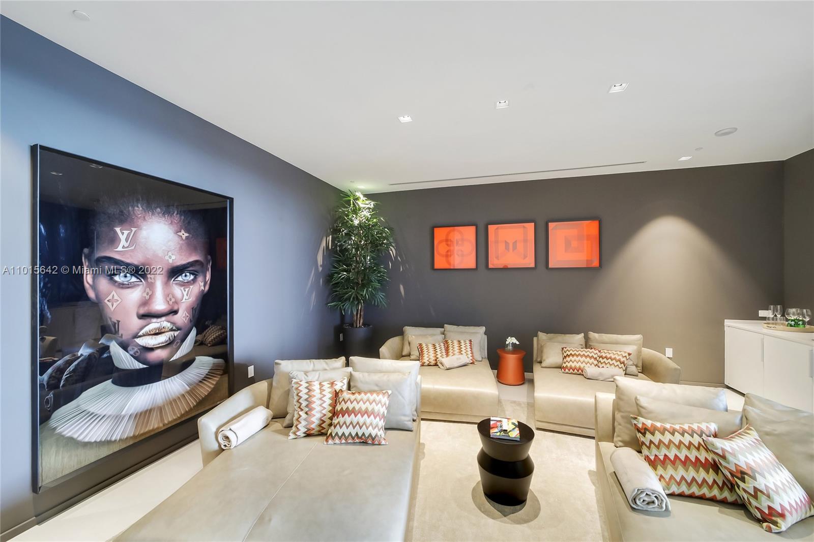 ONE THOUSAND MUSEUM CONDO - Residential