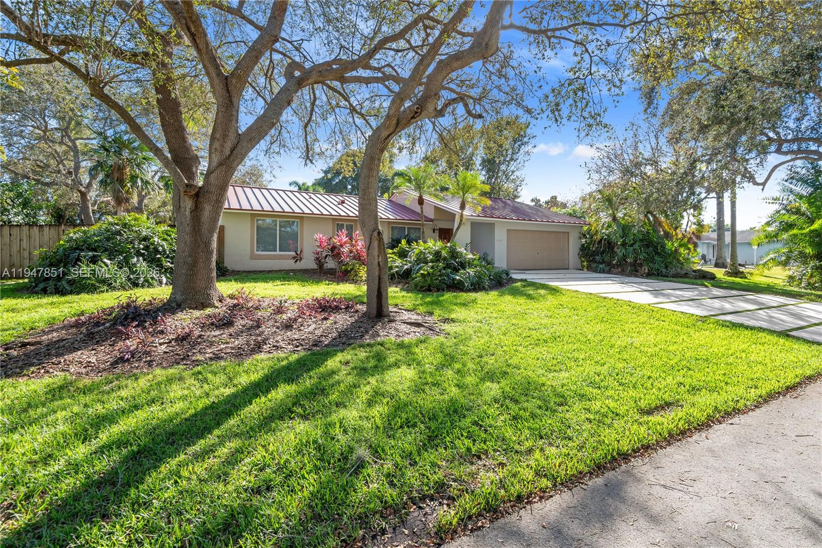 PINEWOOD ESTS 3RD ADDN - Residential