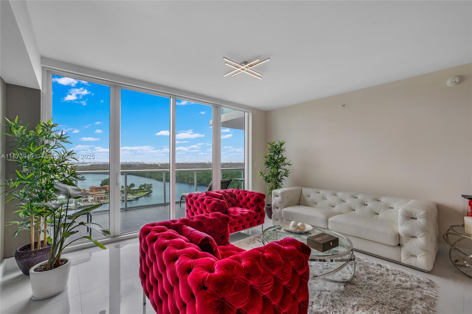 400 SUNNY ISLES CONDO WES - Residential