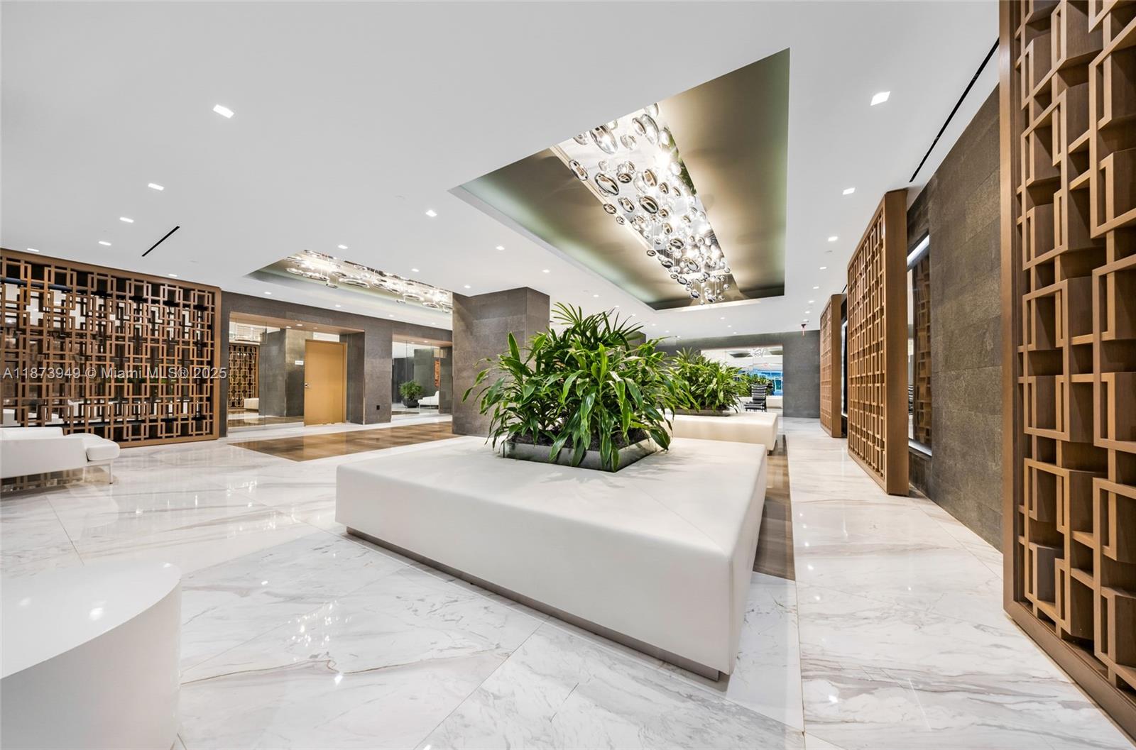 400 SUNNY ISLES CONDO WES - Residential