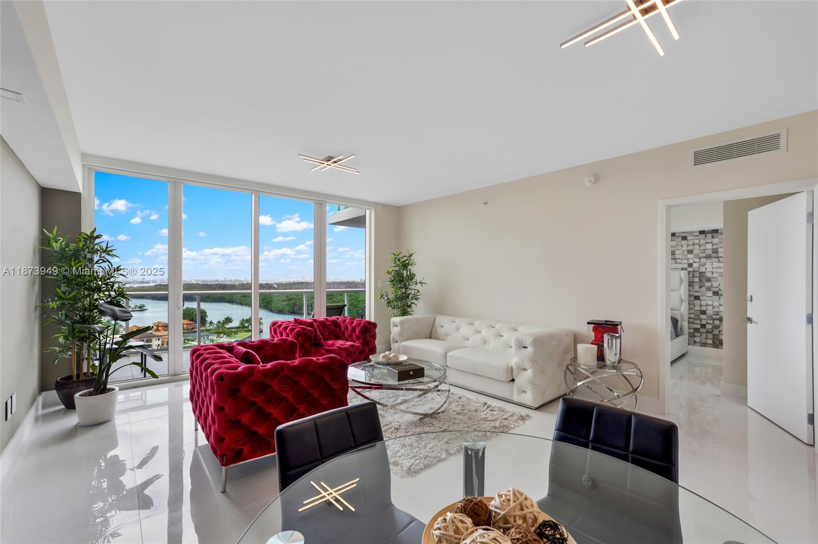 400 SUNNY ISLES CONDO WES - Residential