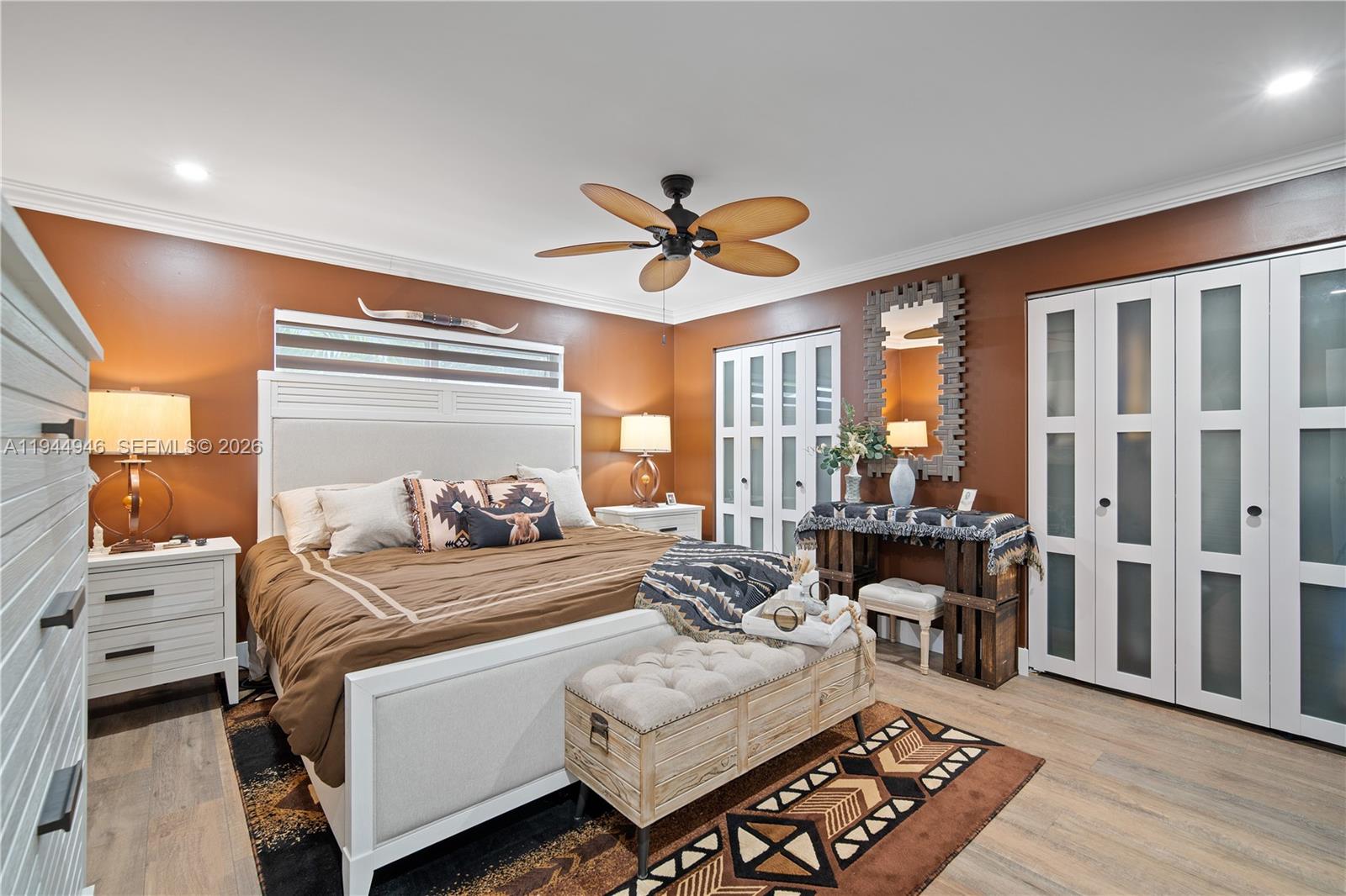 DELRAY VILLAS 5 - Residential