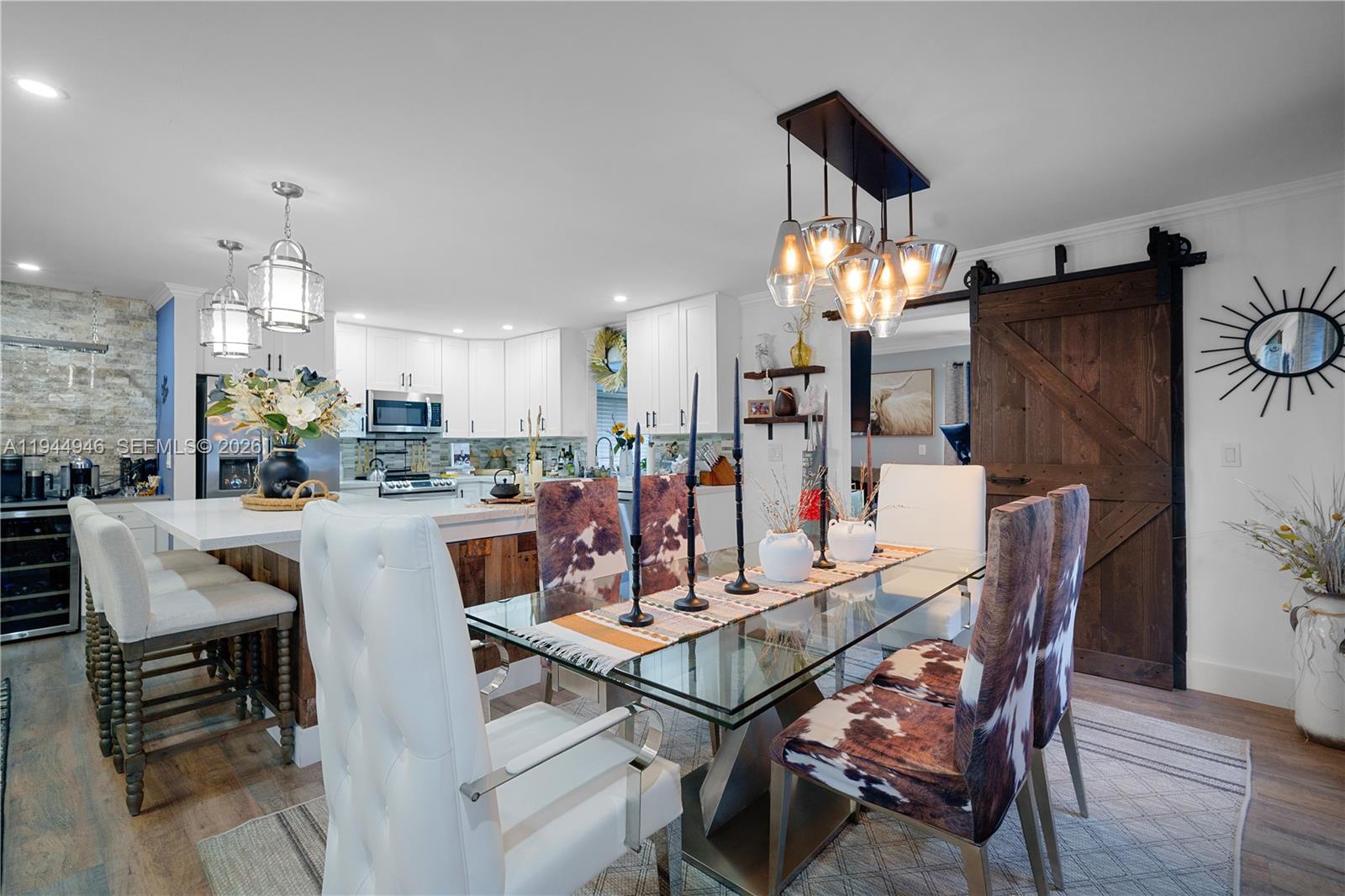 DELRAY VILLAS 5 - Residential