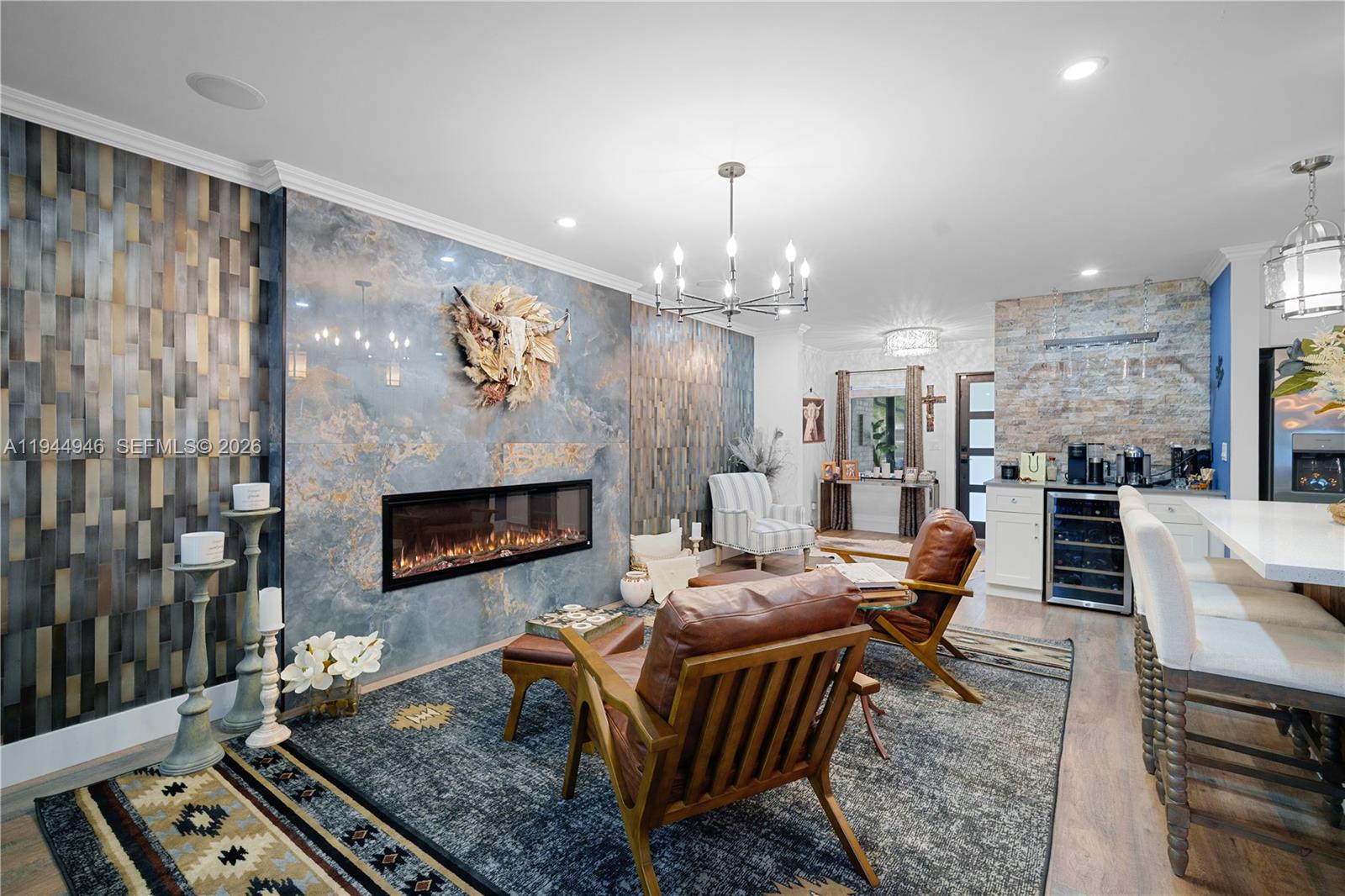 DELRAY VILLAS 5 - Residential