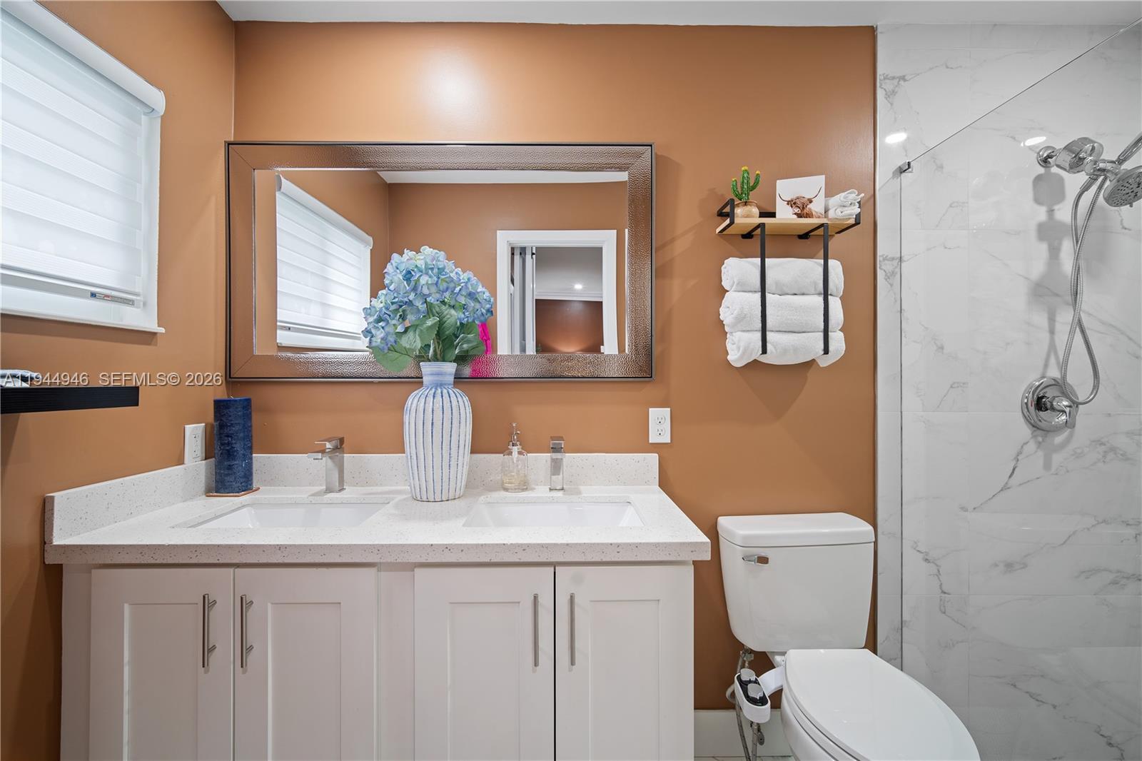 DELRAY VILLAS 5 - Residential