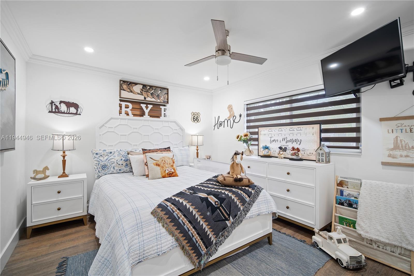 DELRAY VILLAS 5 - Residential