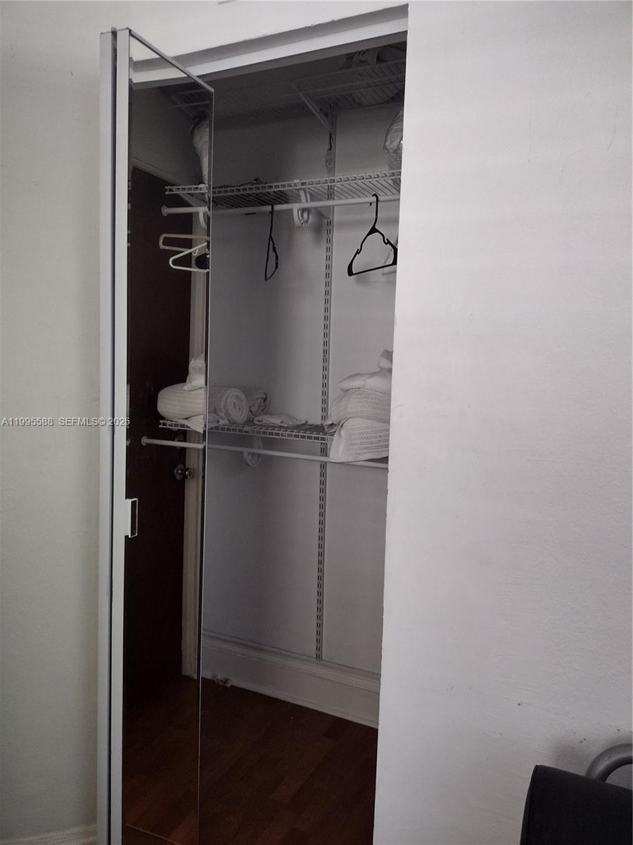 OCEAN BEACH ADDN NO 3 PB - Residential Lease