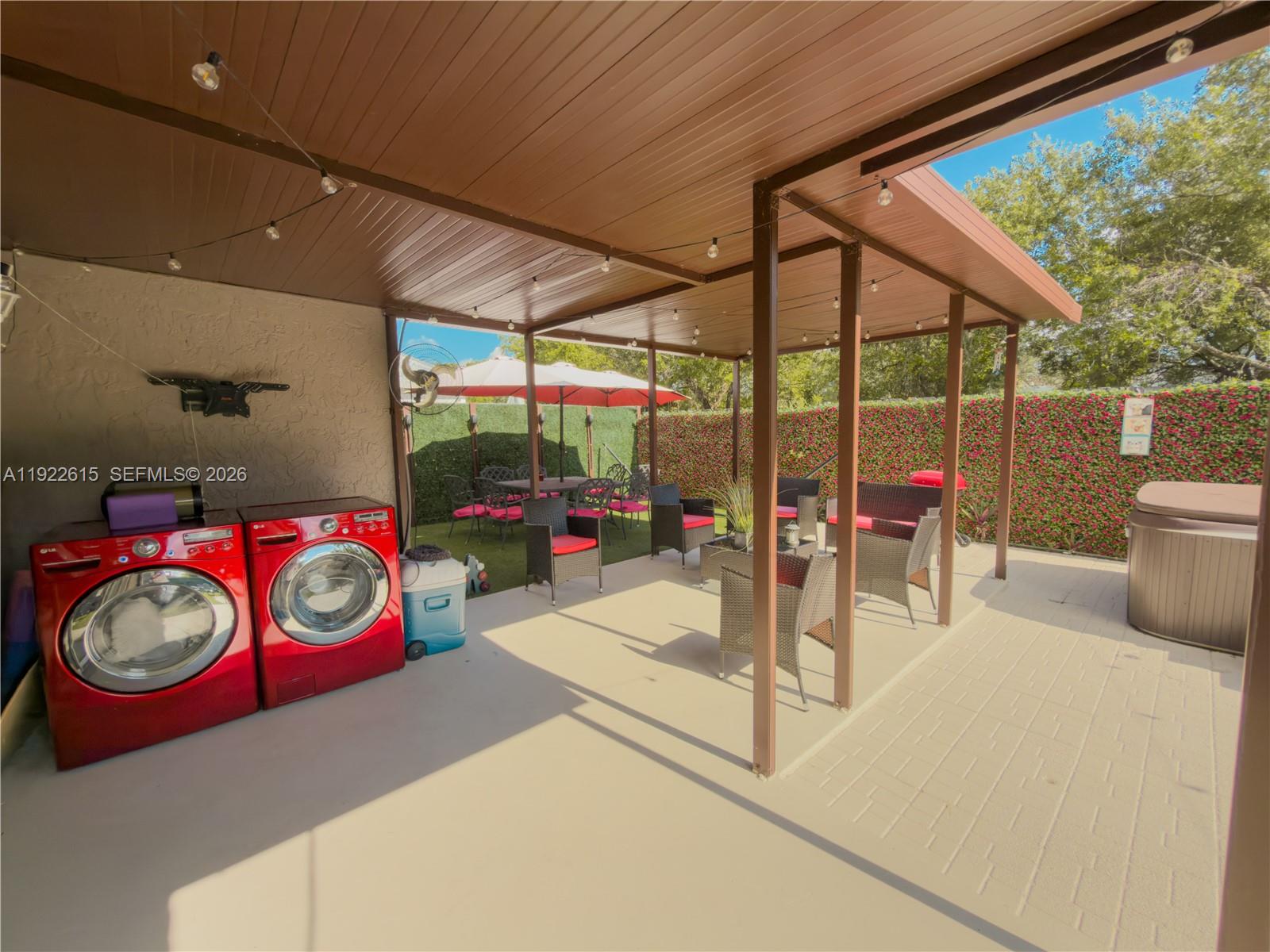 WINSTON PARK SECTION ONE - Residential