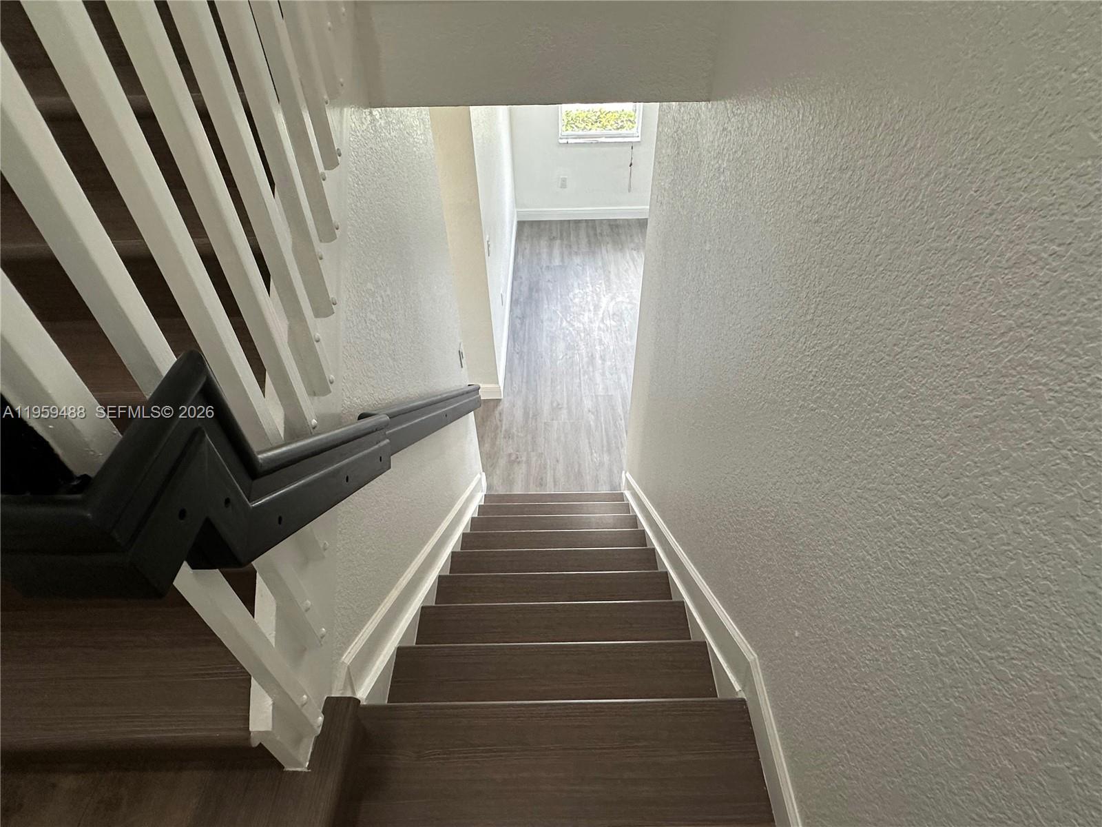 FLORIDIAN ISLES SOUTH - Residential