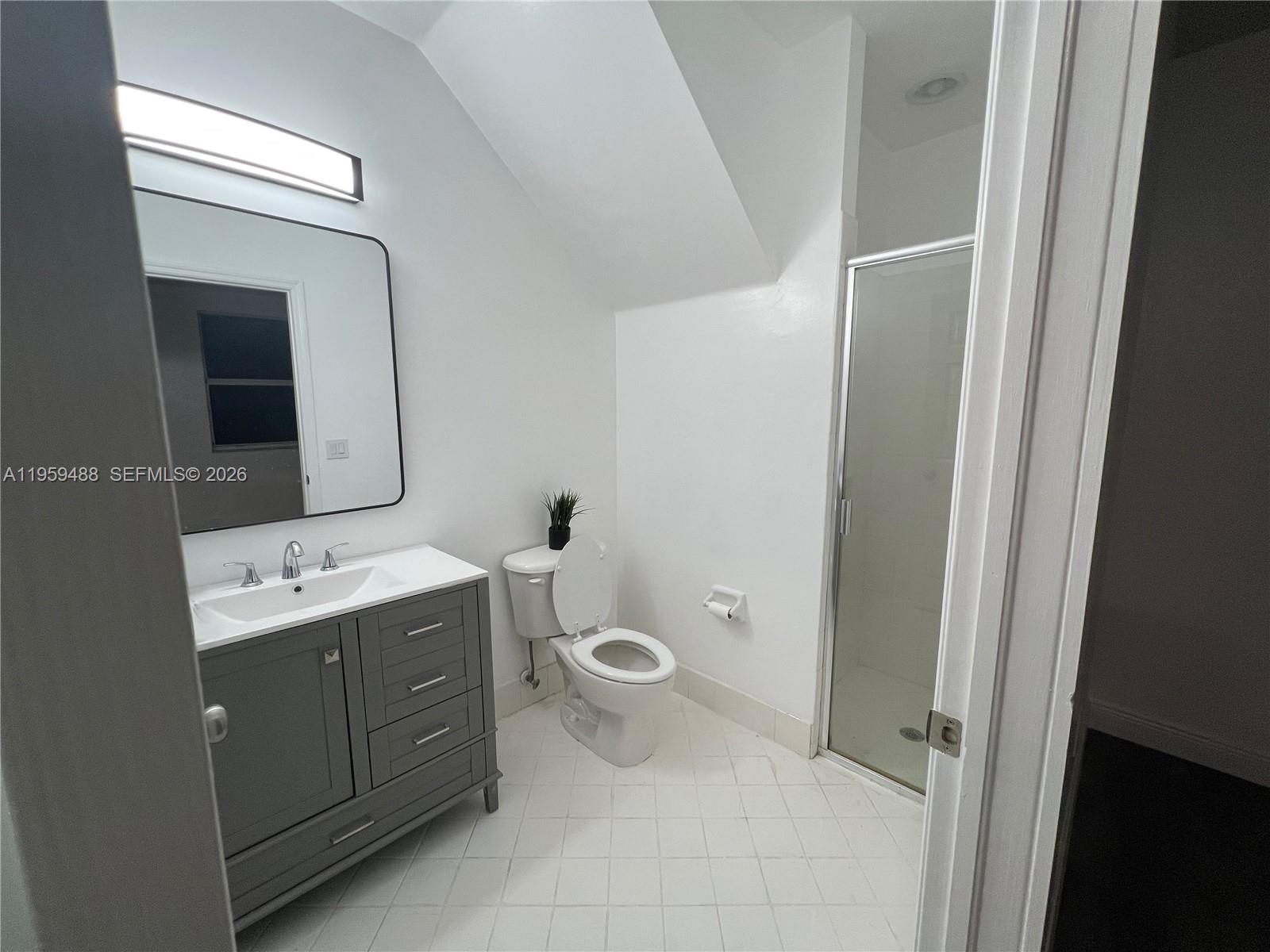 FLORIDIAN ISLES SOUTH - Residential