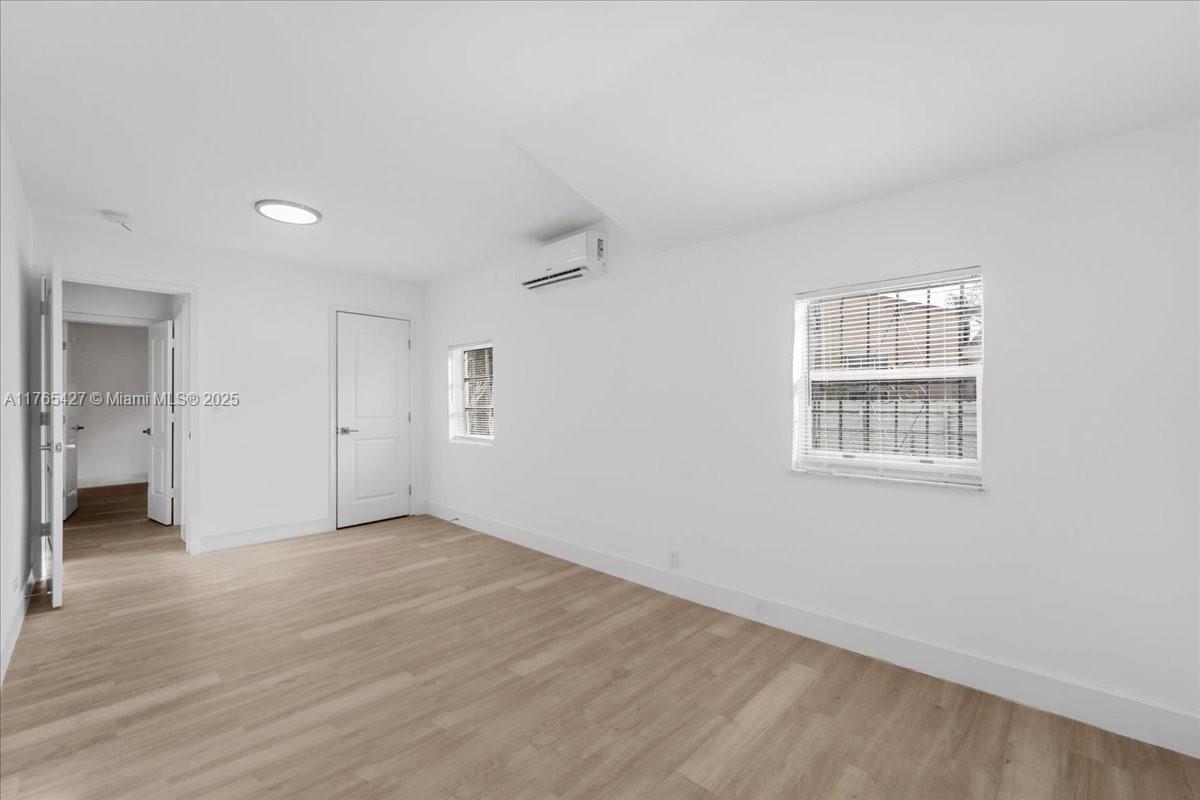 MELROSE HEIGHTS 3RD ADDN - Residential