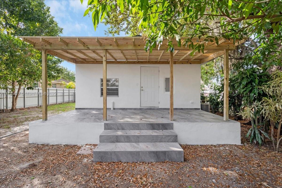 MELROSE HEIGHTS 3RD ADDN - Residential