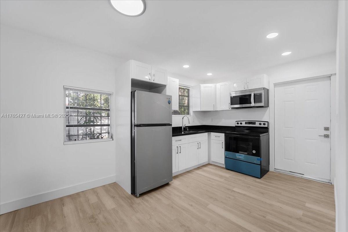 MELROSE HEIGHTS 3RD ADDN - Residential