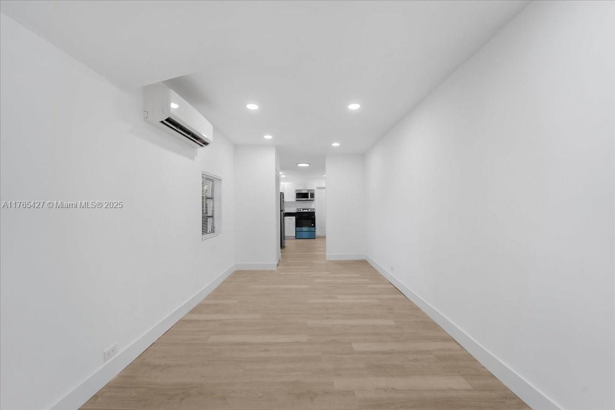 MELROSE HEIGHTS 3RD ADDN - Residential