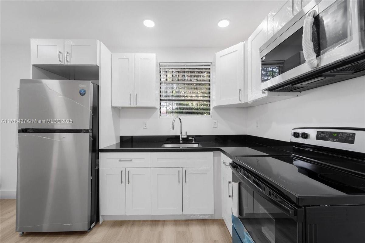 MELROSE HEIGHTS 3RD ADDN - Residential