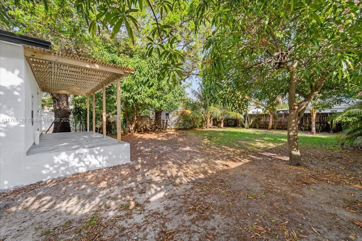 MELROSE HEIGHTS 3RD ADDN - Residential