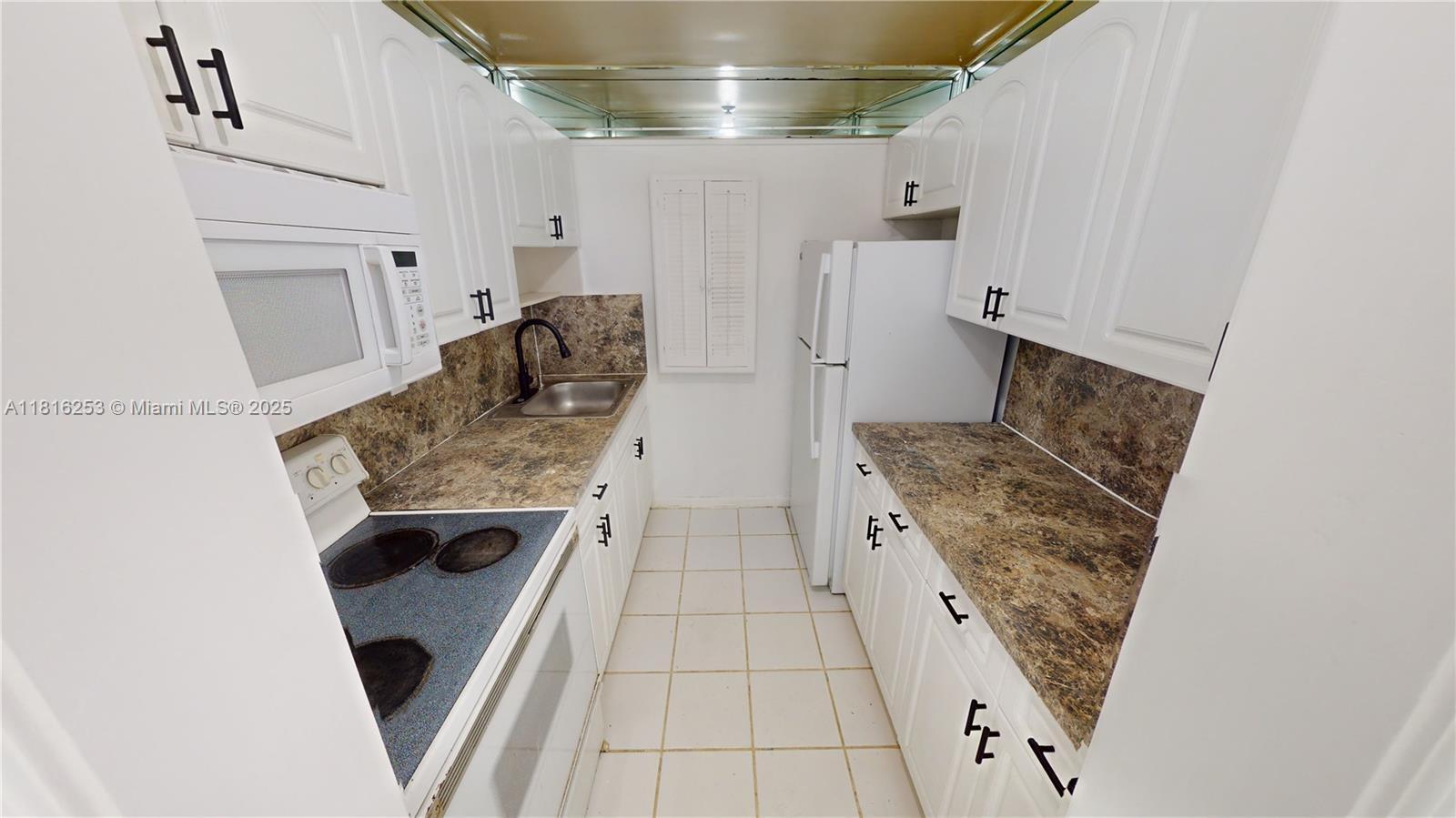 677 SW 9th Ave 309