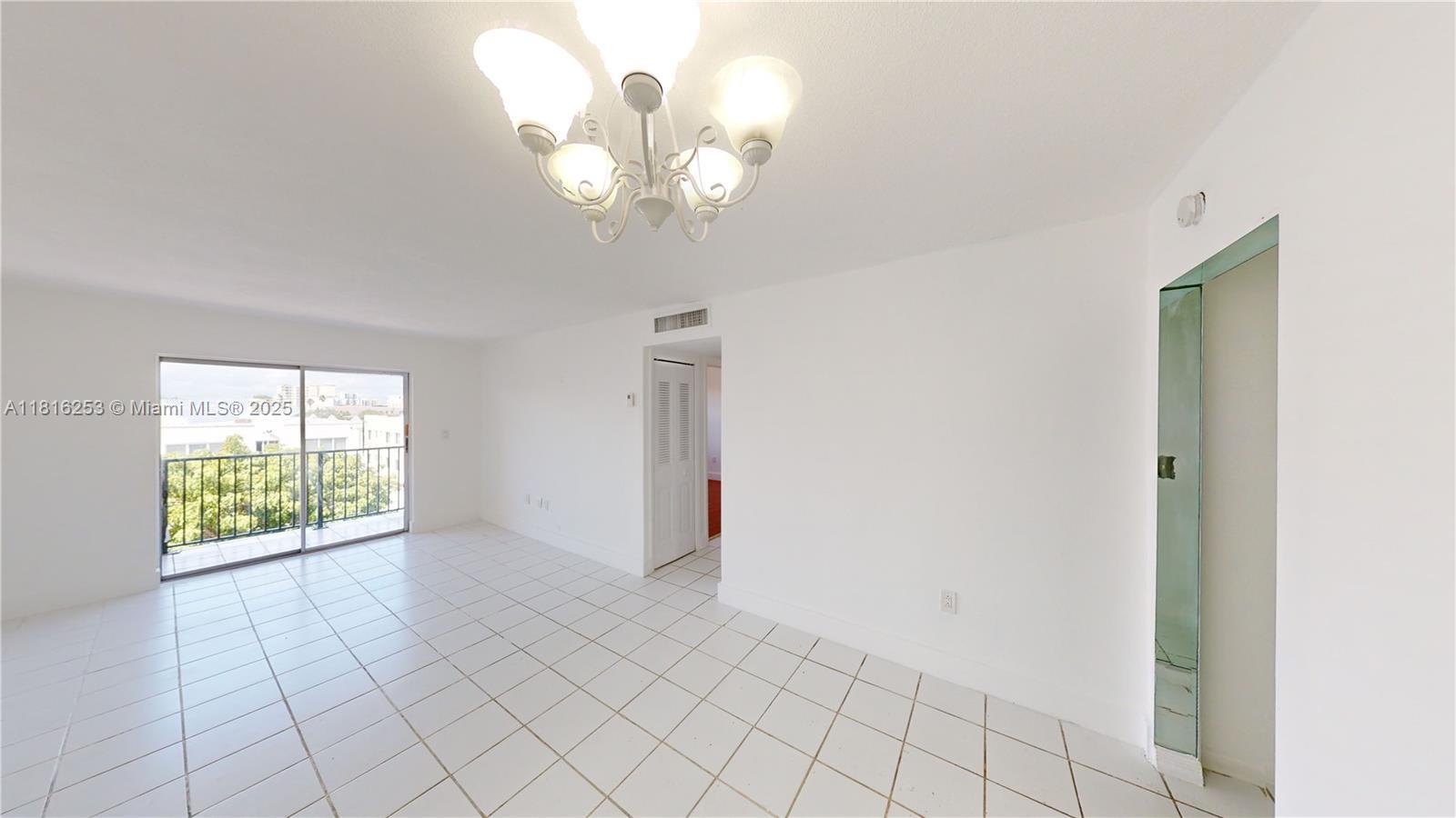677 SW 9th Ave 309