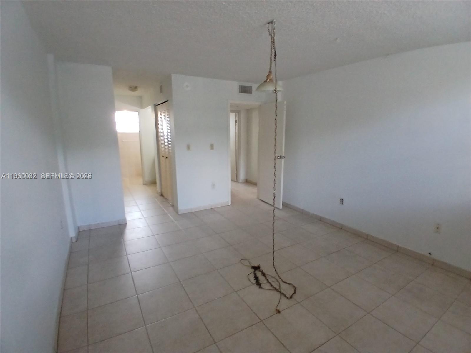 EL CONQUISTADOR NORTH CON - Residential