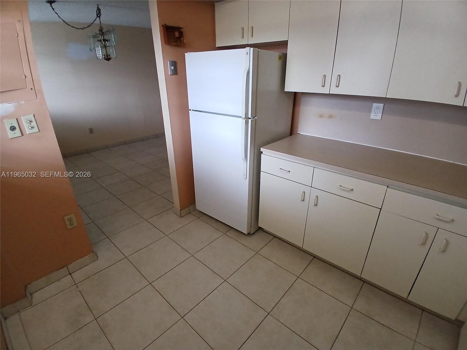 EL CONQUISTADOR NORTH CON - Residential