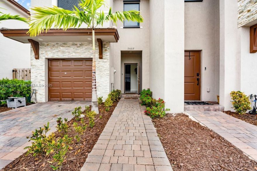 Almost new 3 bedrooms, 2.5 bathrooms, 1 car garage, twin home new to the market. Open floor plan with lots of upgrades. Tiled floors throughout the 1st floor, newer carpeting upstairs. Kitchen has beautiful white wood cabinets and a large island to host a large family from. Large enclosed yard to get creative with. HOA includes clubhouse, pool, outdoor spa and fitness center. Close to FL Turnpike, Blackpoint Marina, Florida Keys, and Homestead Air Force Base. Great public, charter and private schools nearby. Plenty of shopping and dining nearby. Thank you for your interest and Remember to make it a Great, Sunny, South Florida Day! It's a Good Life!