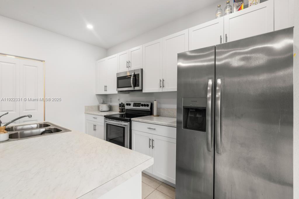 S ALLAPATTAH GDNS - Residential