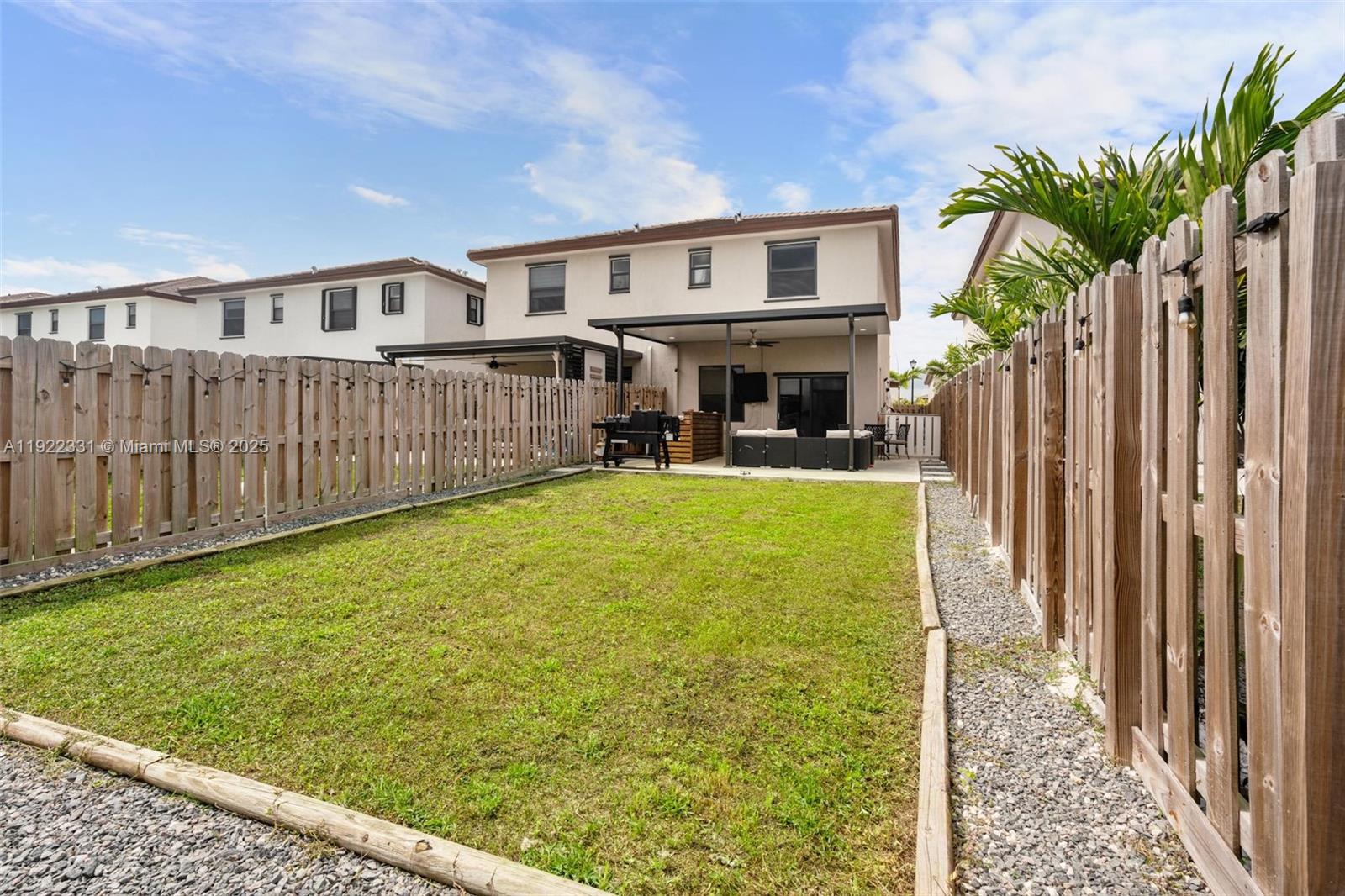 S ALLAPATTAH GDNS - Residential