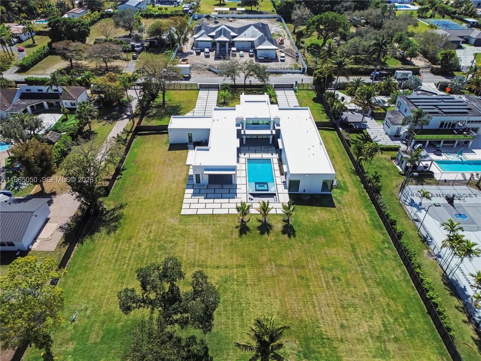 SO MIAMI GDN HEIGHTS - Residential