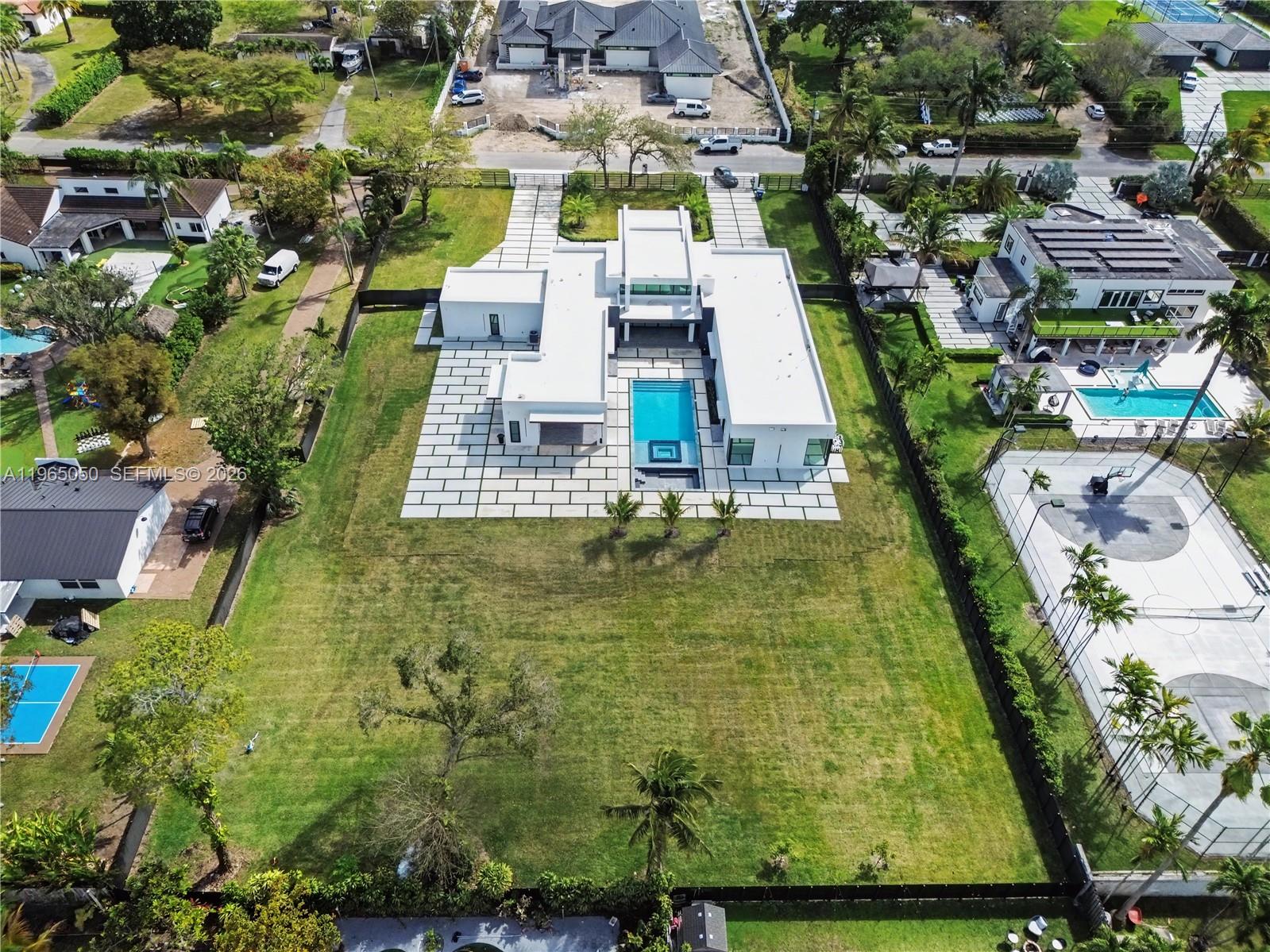 SO MIAMI GDN HEIGHTS - Residential