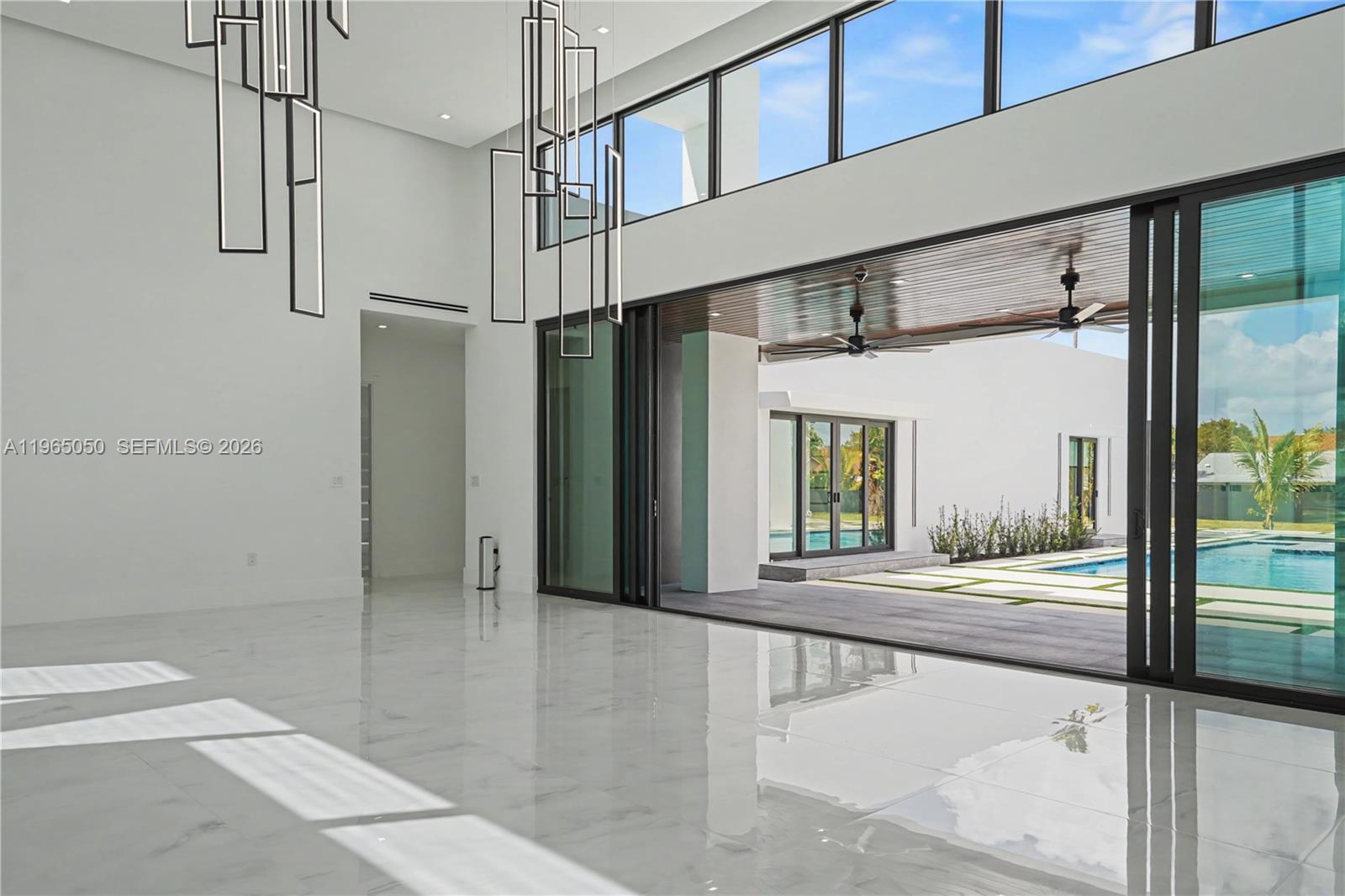 SO MIAMI GDN HEIGHTS - Residential