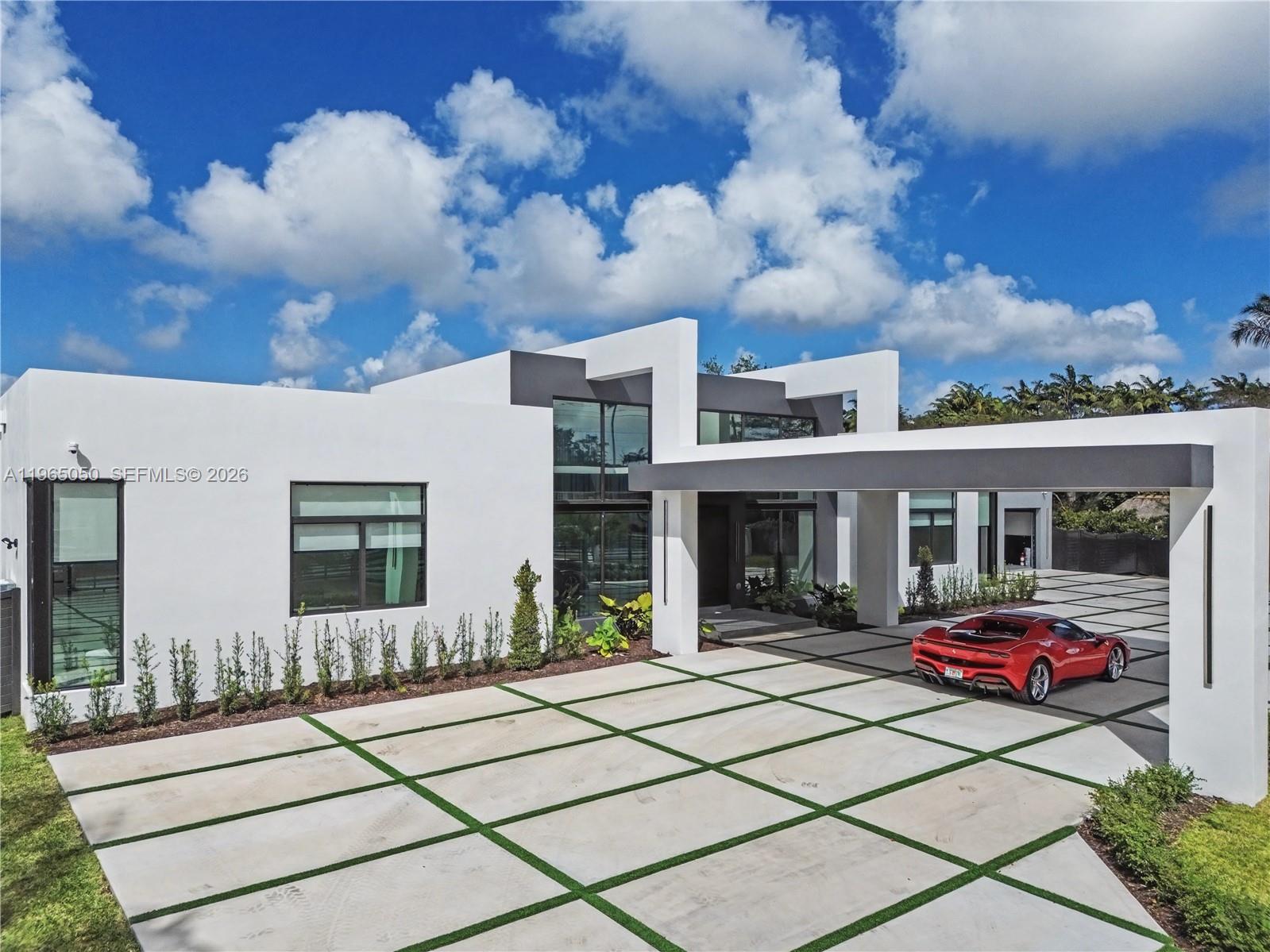 SO MIAMI GDN HEIGHTS - Residential