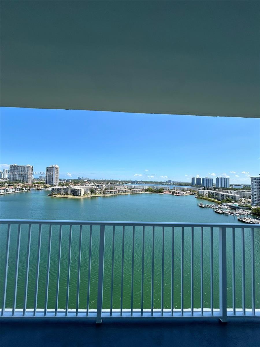 ADMIRALS PORT CONDO WEST - Residential Lease