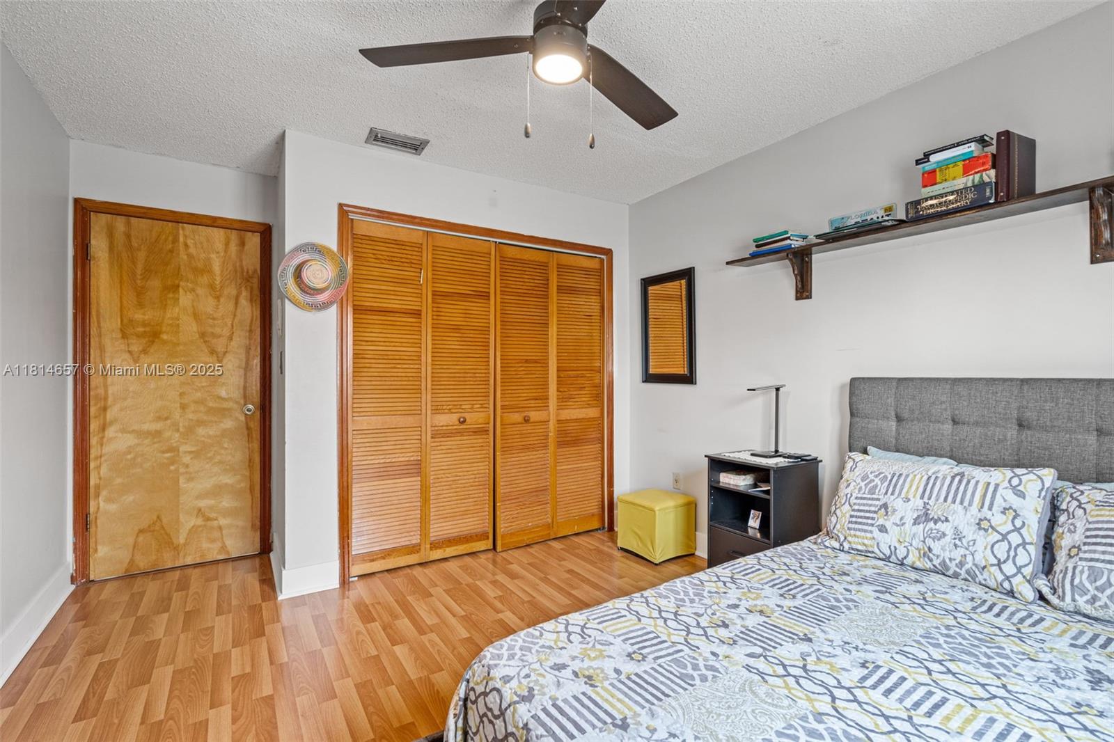 VISTA SUB - Residential Lease