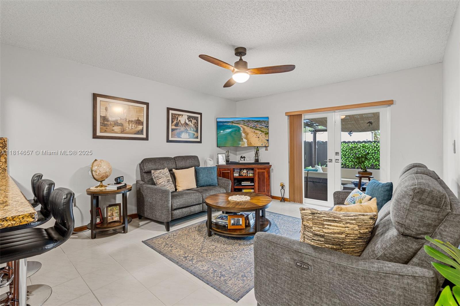 VISTA SUB - Residential Lease