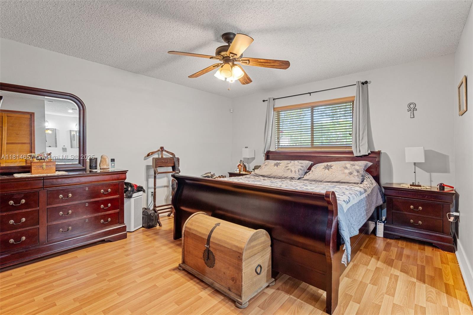 VISTA SUB - Residential Lease