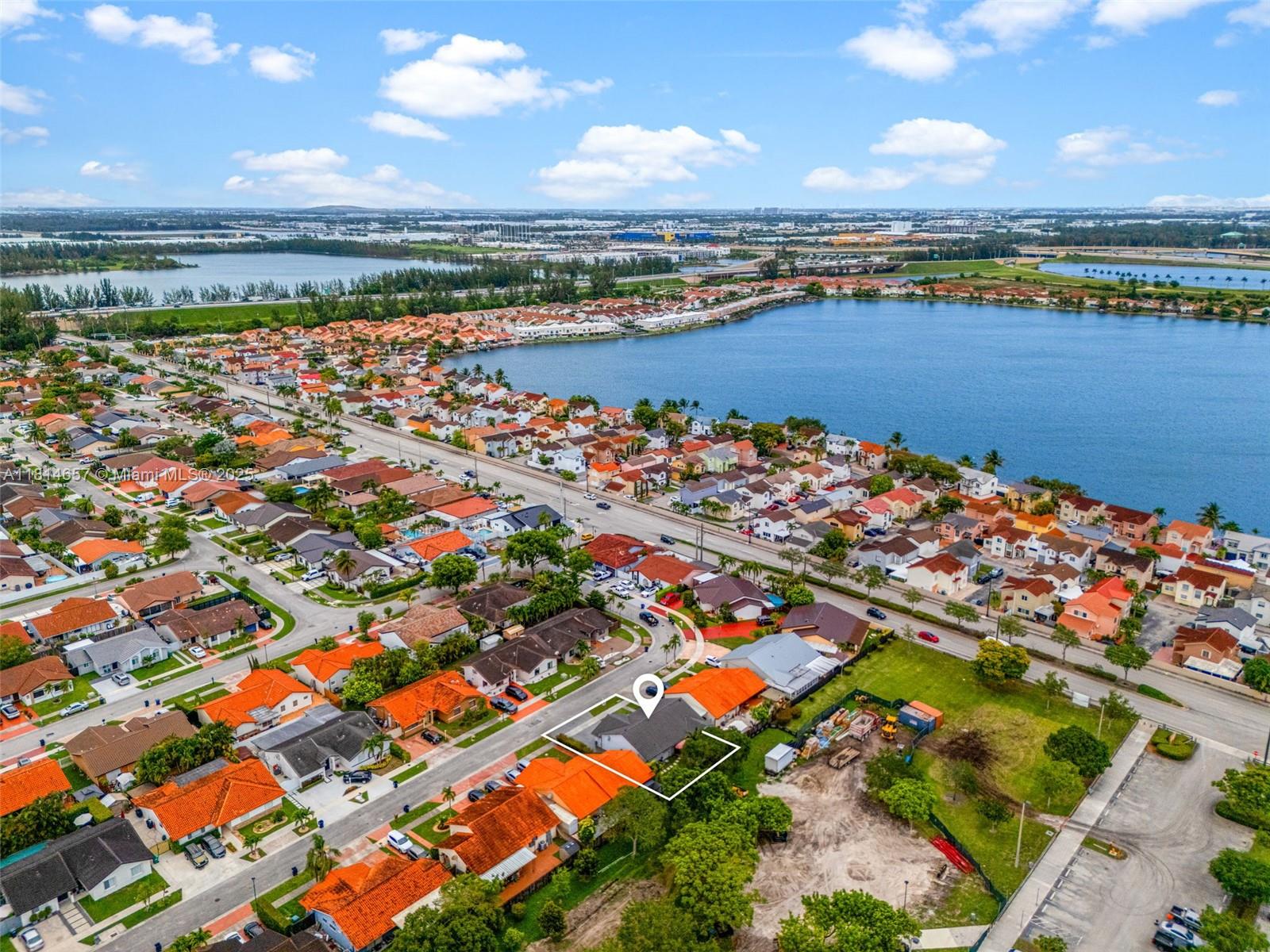 VISTA SUB - Residential Lease