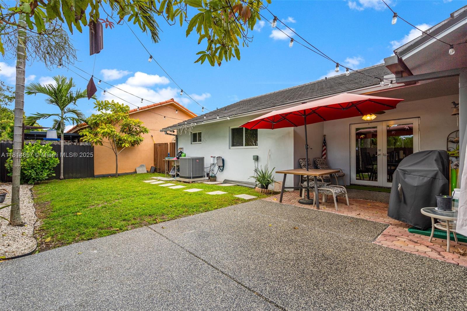 VISTA SUB - Residential Lease