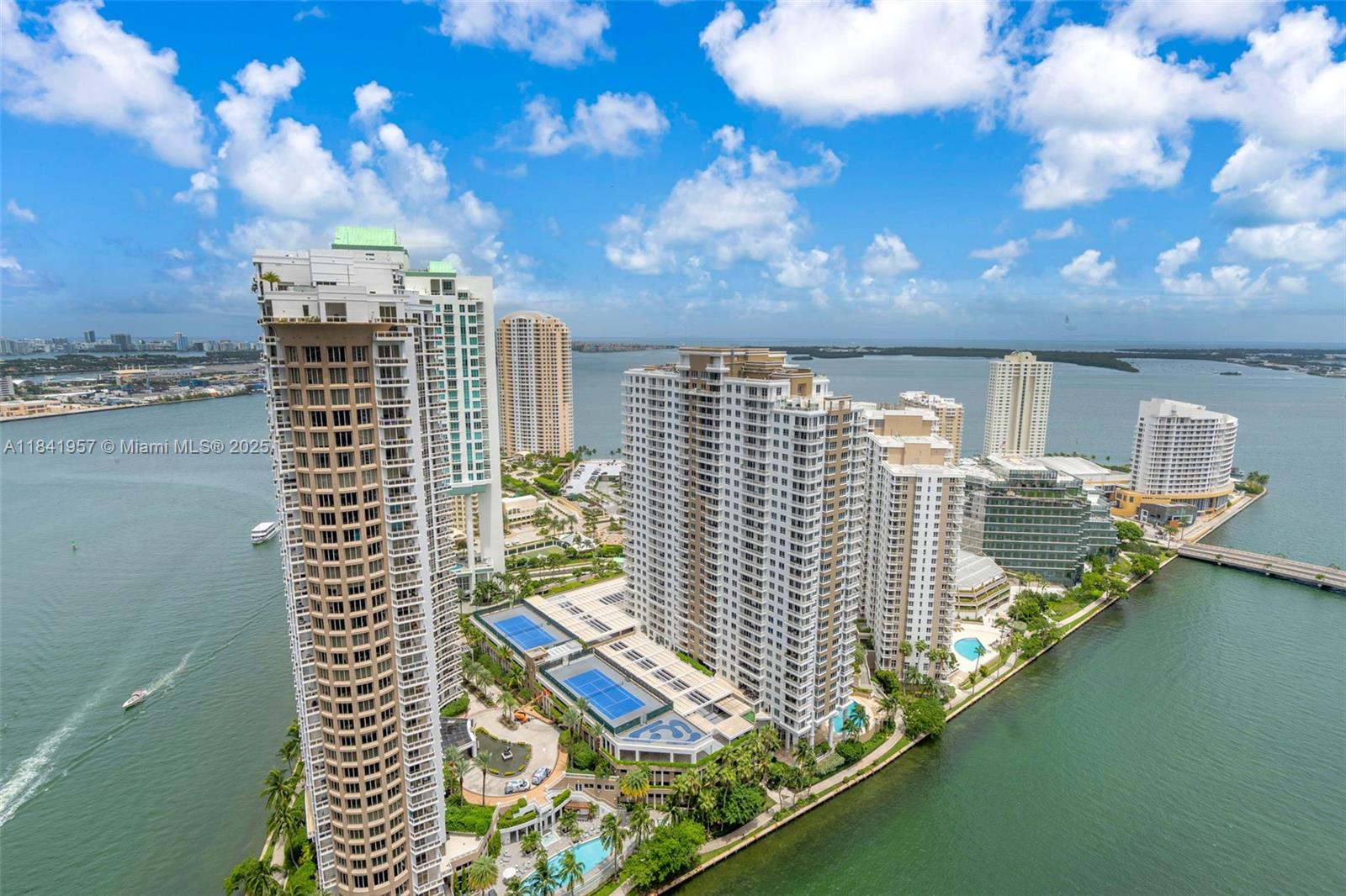 Icon Brickell Tower 1 - Residential