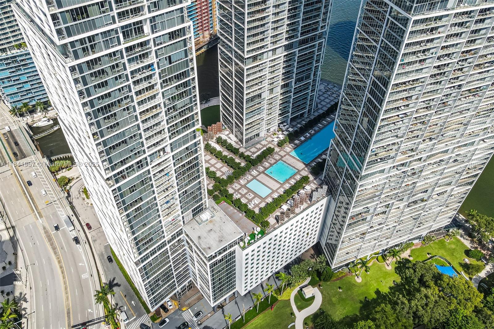 Icon Brickell Tower 1 - Residential