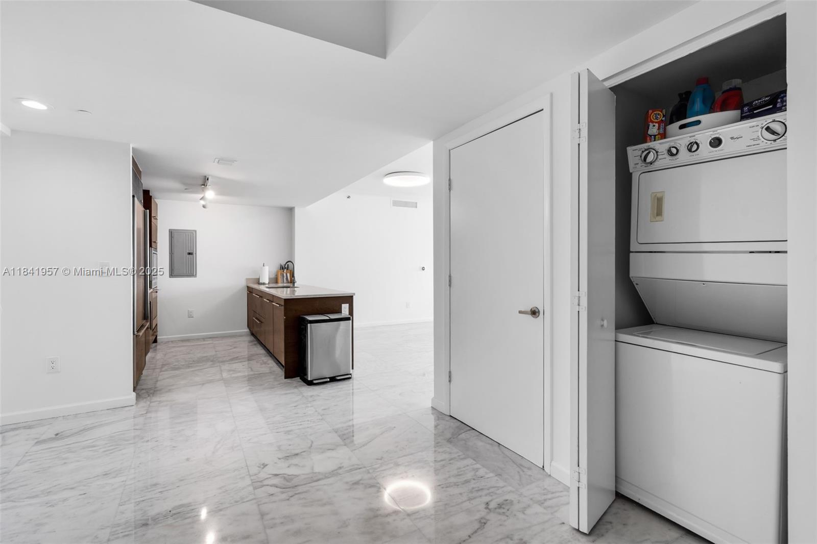 Icon Brickell Tower 1 - Residential