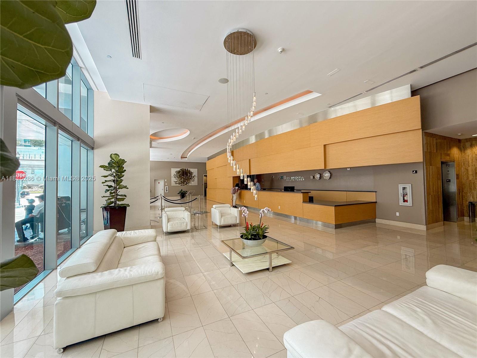 THE AXIS ON BRICKELL COND - Residential