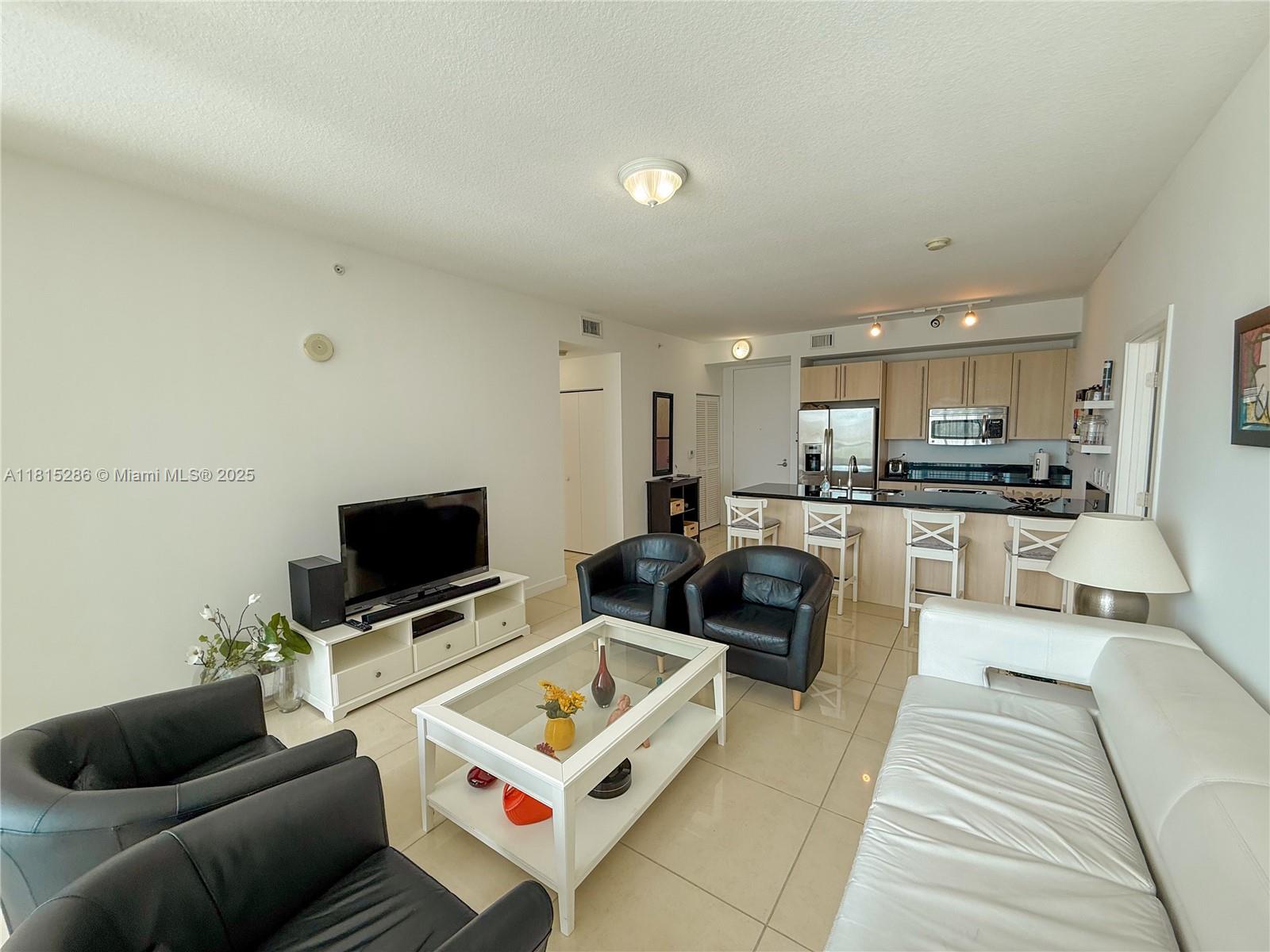 THE AXIS ON BRICKELL COND - Residential