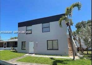 Photo of 2240 Simms St #3, Hollywood, FL 33020 (MLS # A12030415)