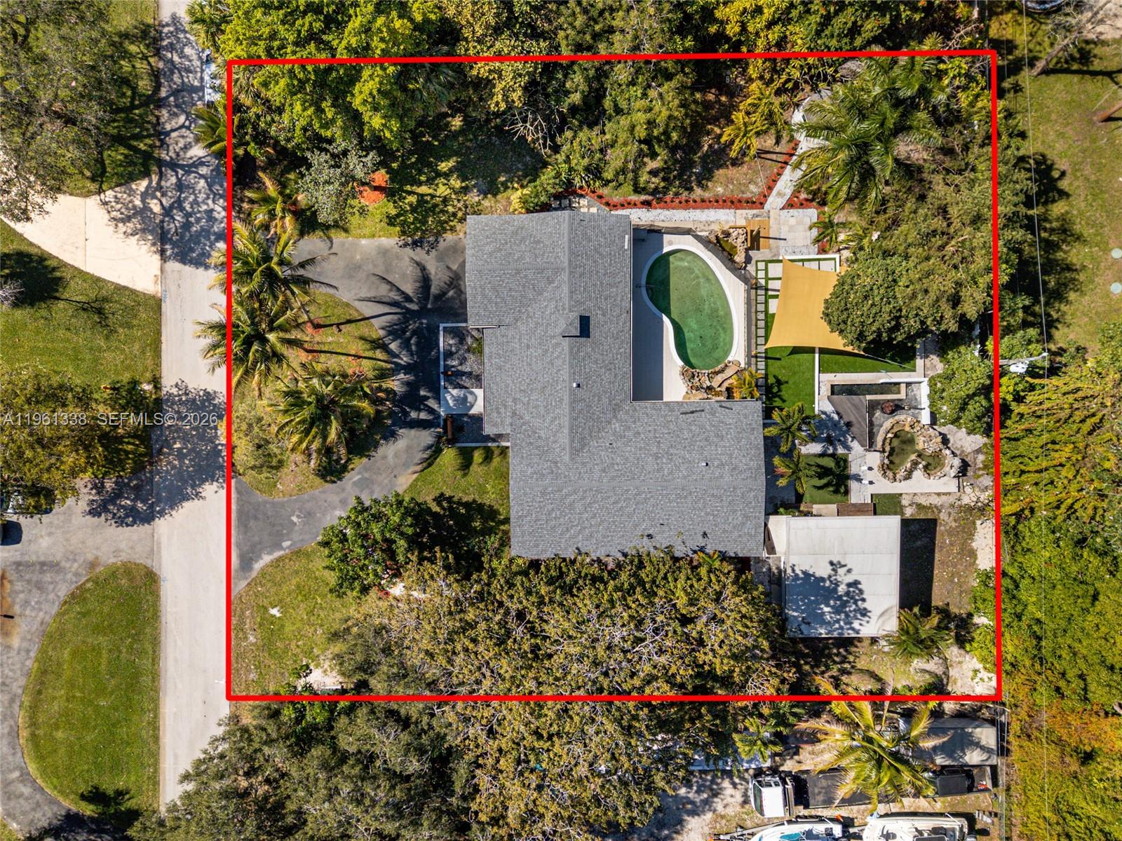 COUNTRY CLUB ESTATES UNIT - Residential