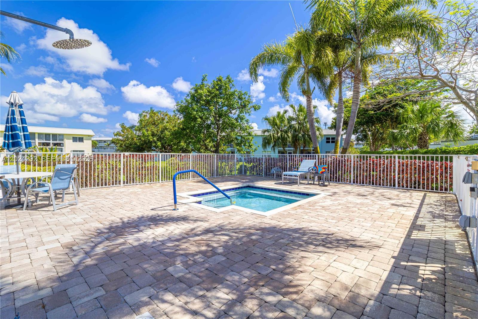 SANDALFOOT SOUTH ONE COND - Residential